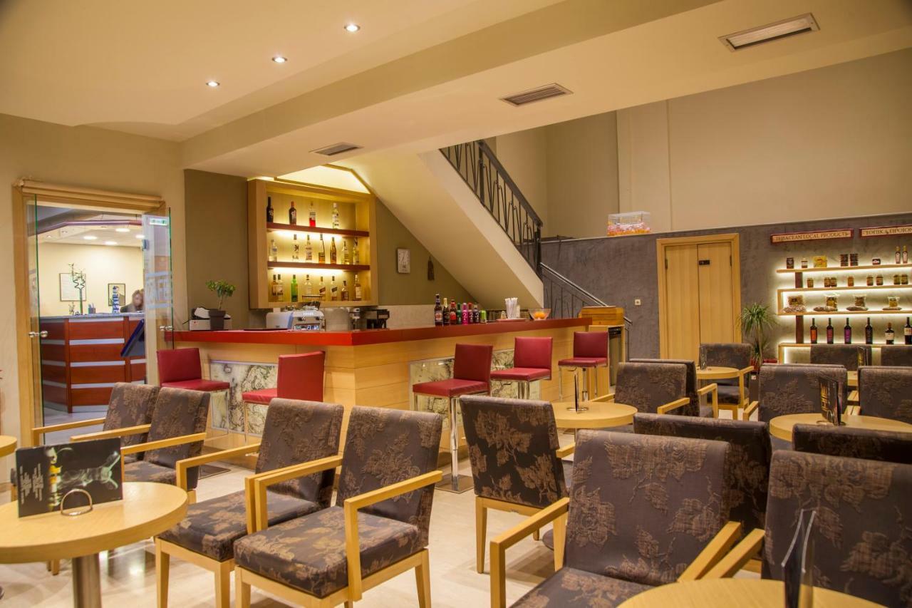 Hotel Erika Александроуполис Экстерьер фото